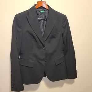 Women's Fitted pin stripe blazer